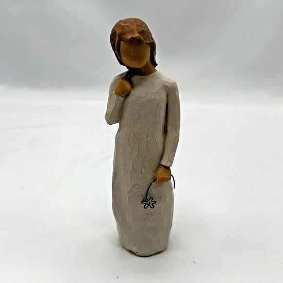 NEW IN BOX Willow Tree Remember 6" Figurine - Susan Lordi - Demdaco 2617… - Picture 1 of 13